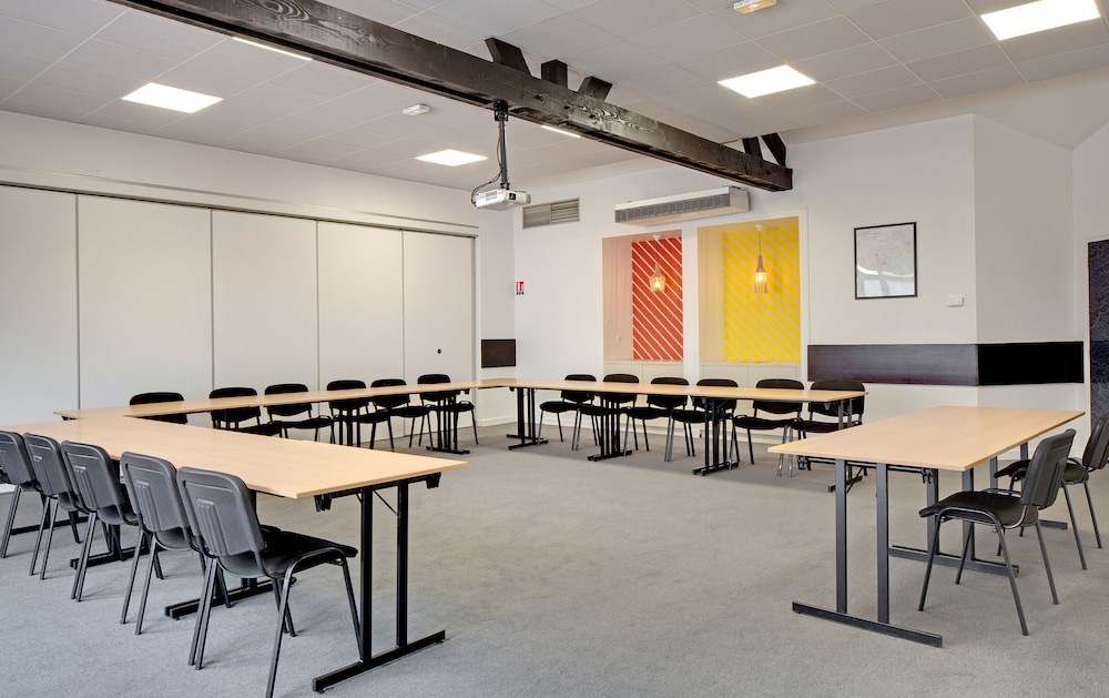 Hotel ibis Styles Auxerre Nord 39/48