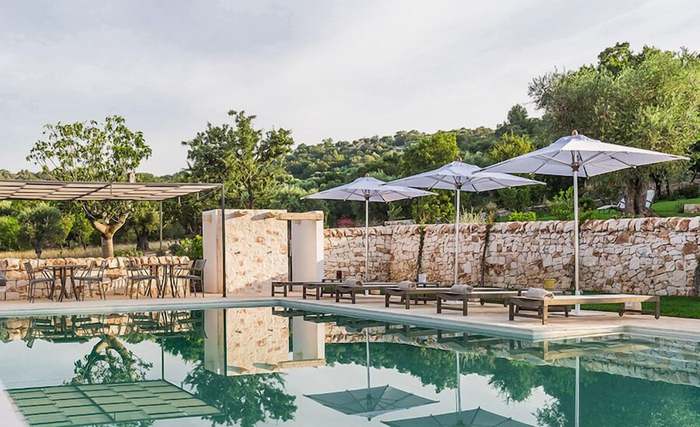 Borgo Canonica 46/50