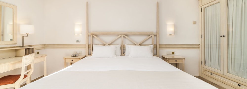Insotel Punta Prima Prestige Suites Spa 12/50