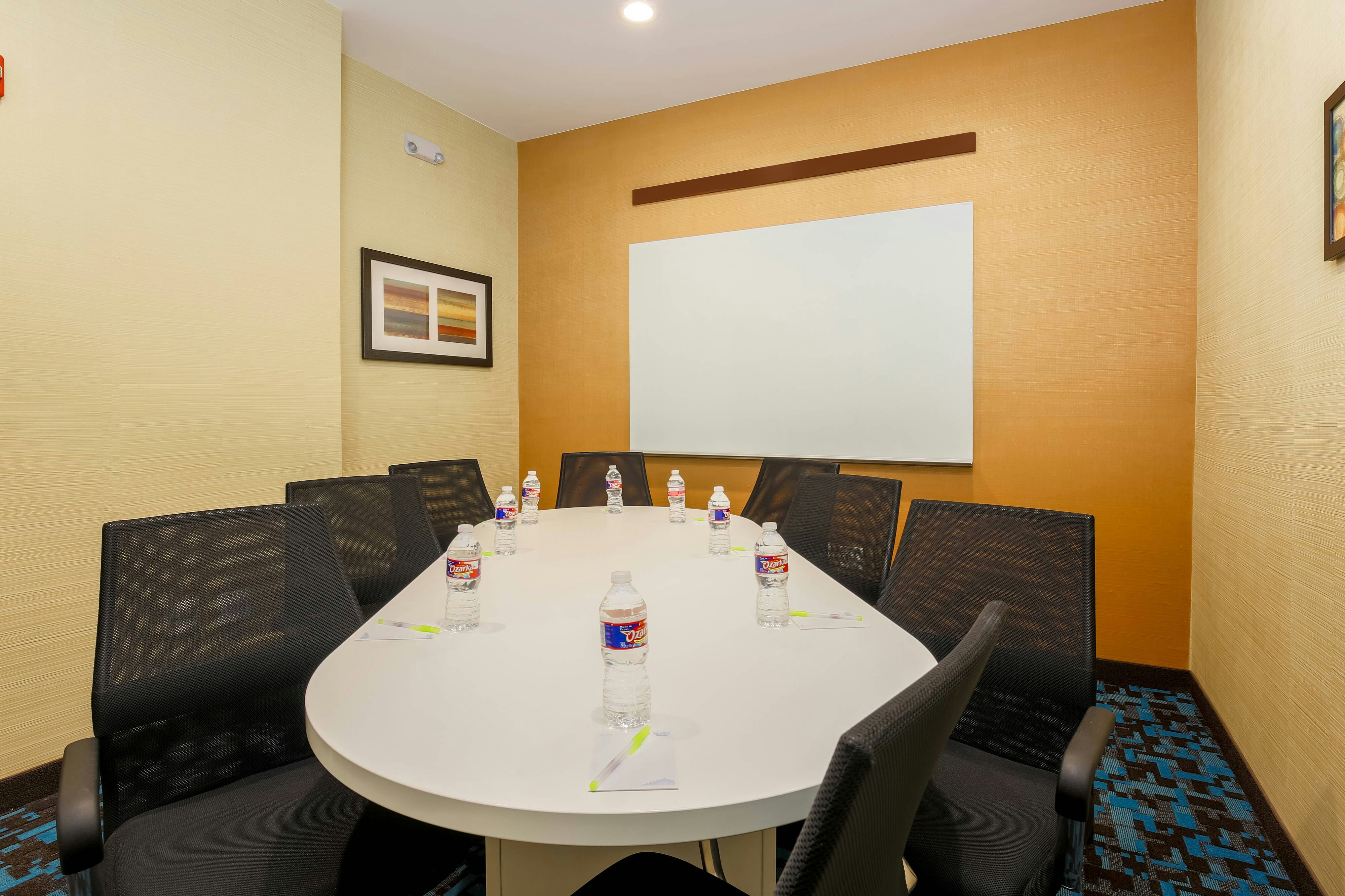 FAIRFIELD INN & SUITES ALEXANDRIA 14/15