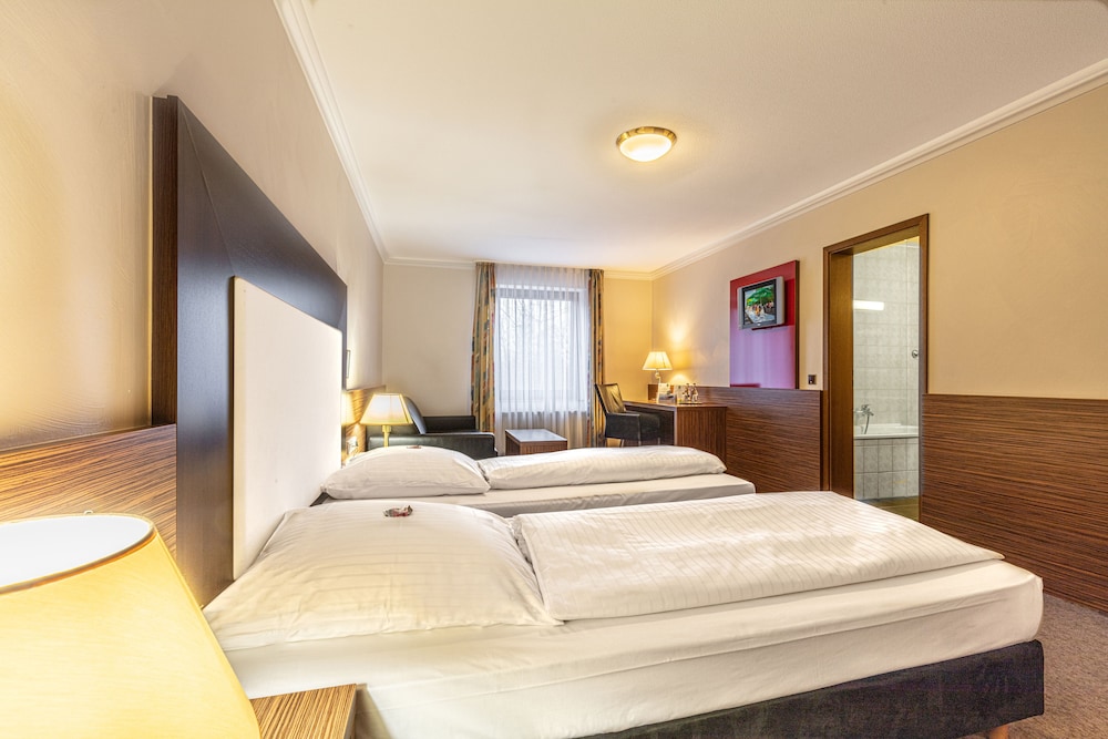 Sport und Tagungshotel De Poort 17/62