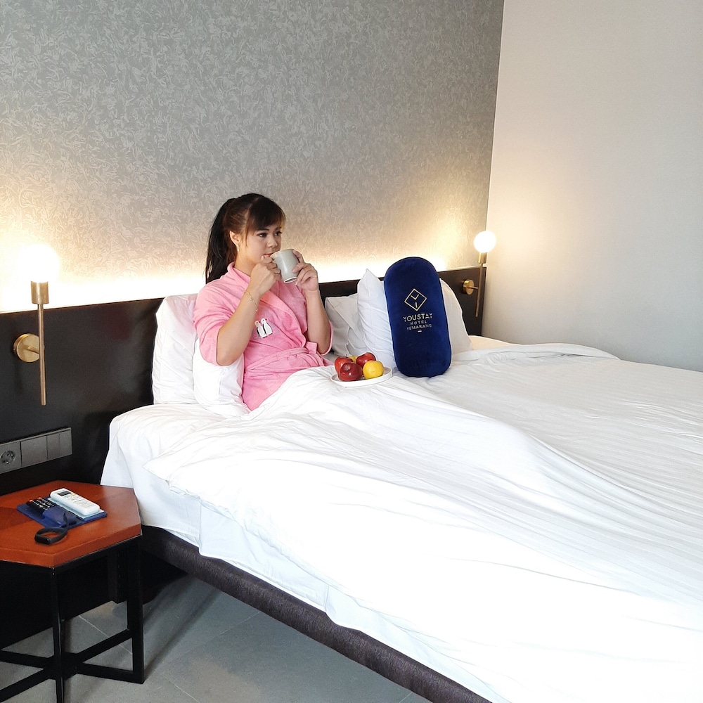 Hotel Youstay Semarang By Sinergi 17/37