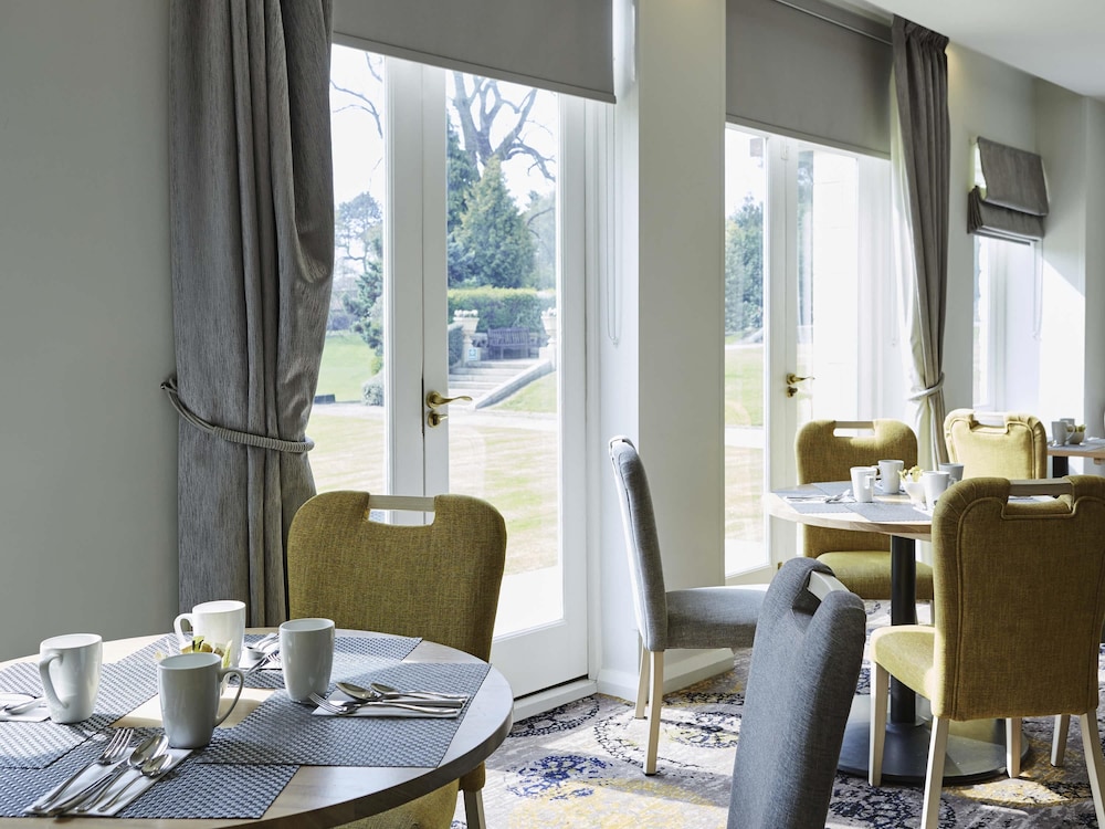 Mercure Sheffield Kenwood Hall & Spa 37/50