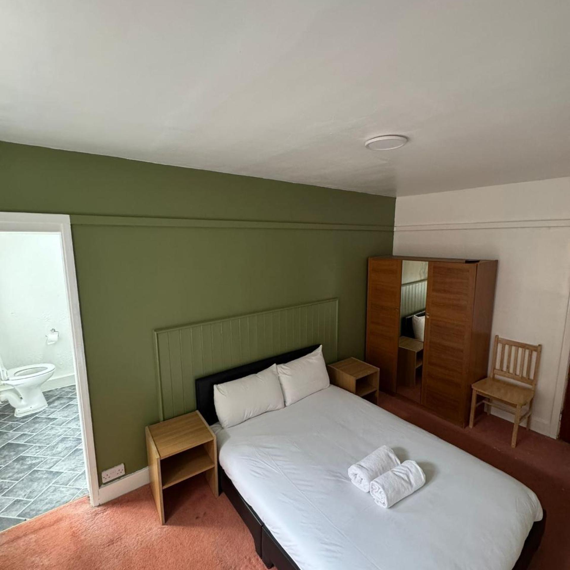 Sea Side Hotel 14/38