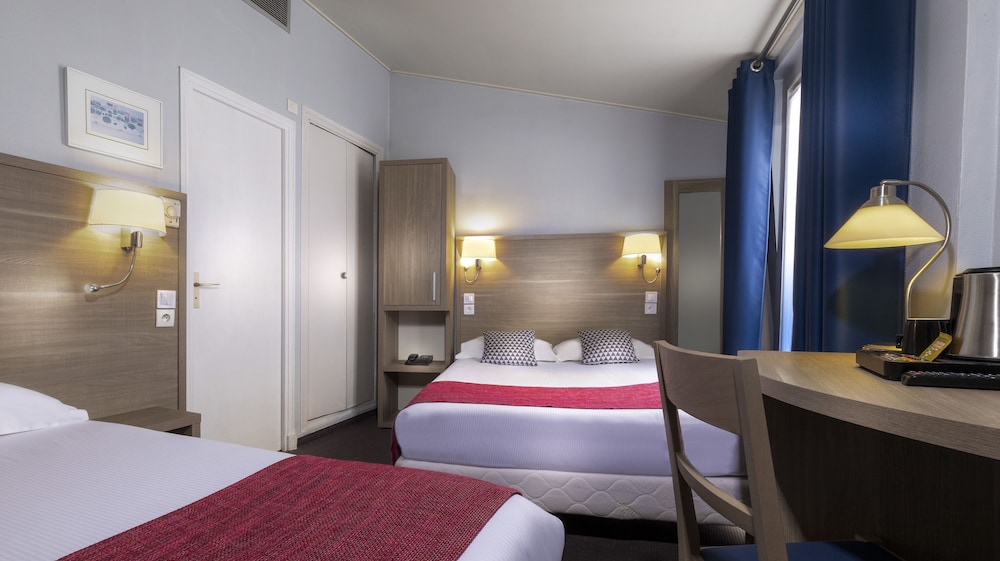HOTEL CRIMEE 6/42