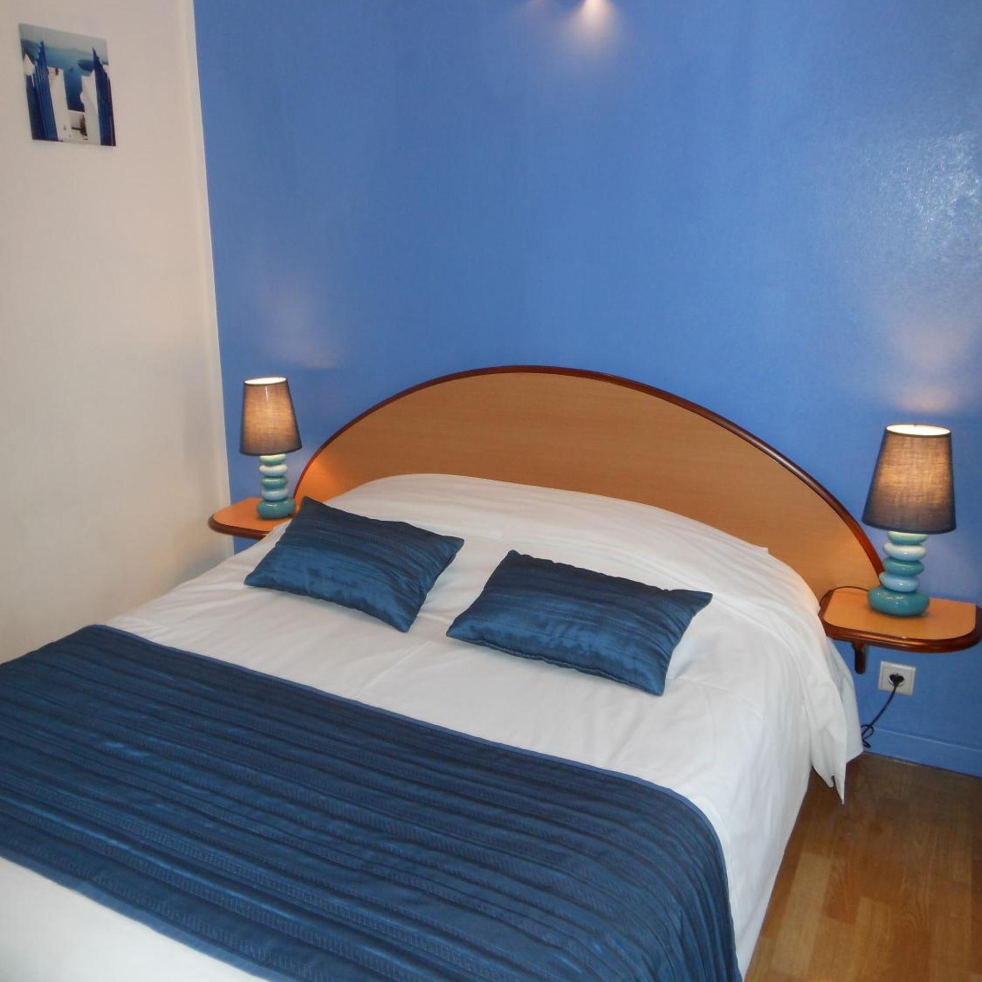 LOGIS HOTEL ECU DE FRANCE 27/45