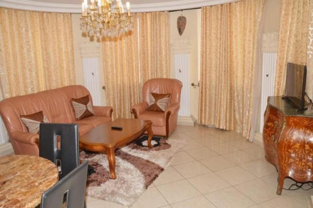 Vallee Des Princes Hotel 26/47
