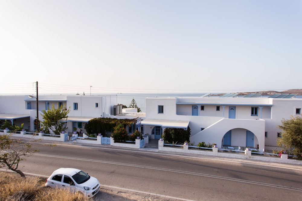 Stratos Apartments and Studios 2/45