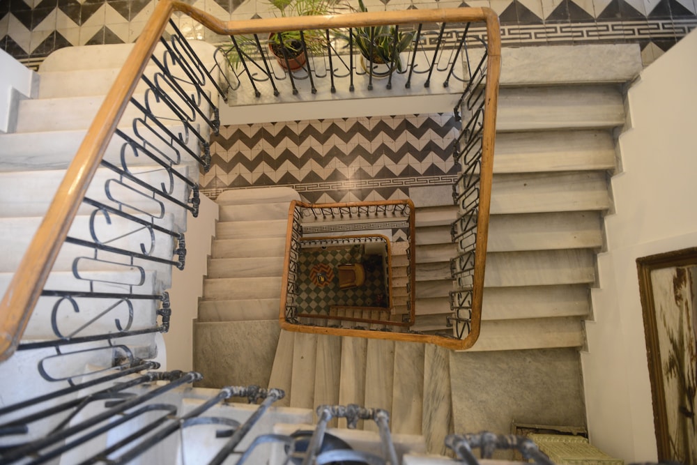 Cezayir Rooms 50/60