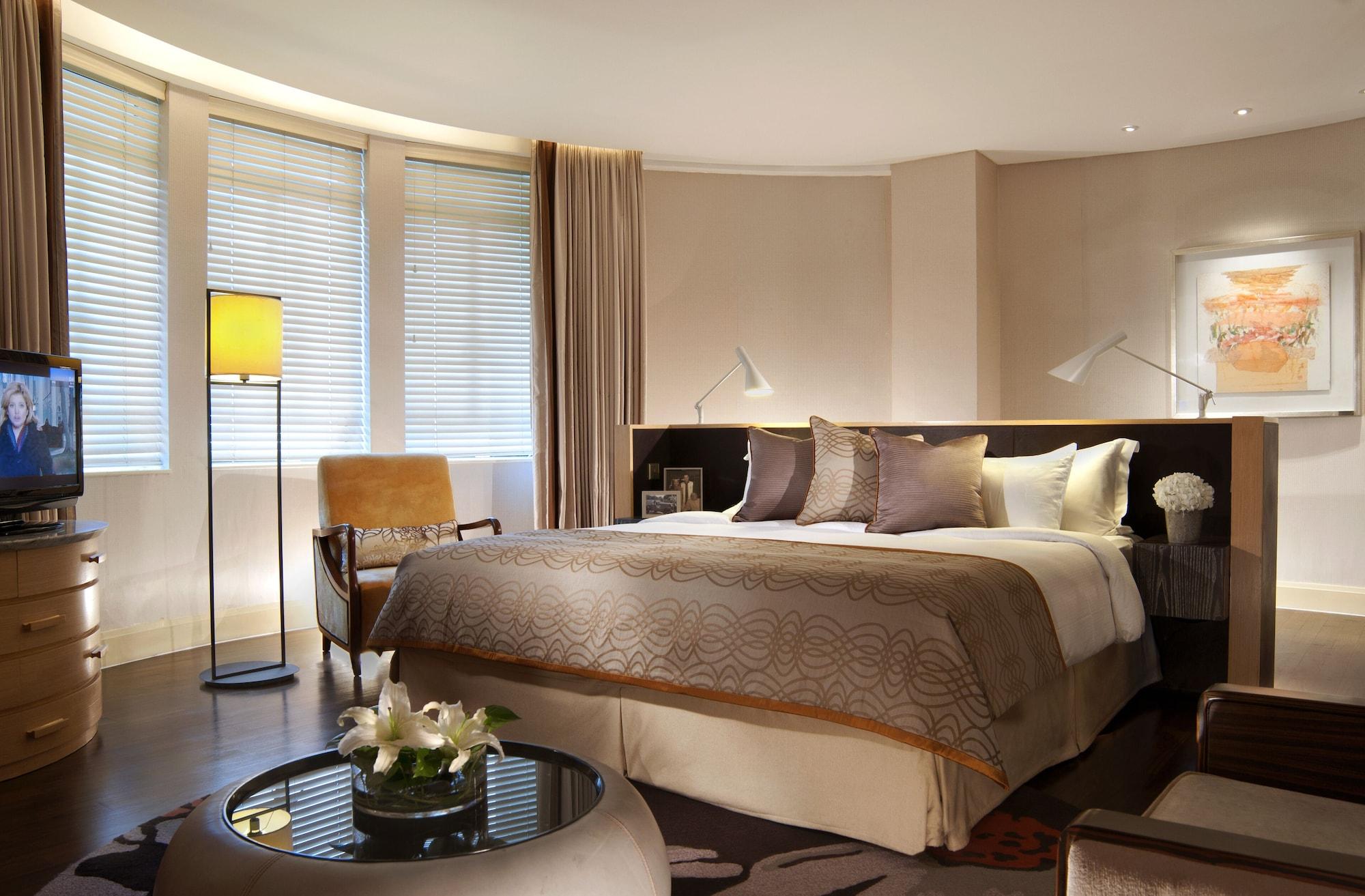 2 Bedrooms, Elizabeth, Suite