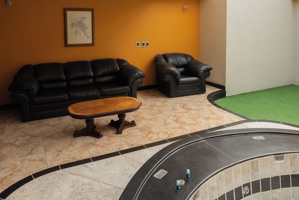Hotel Escala Siglo XXI 28/50