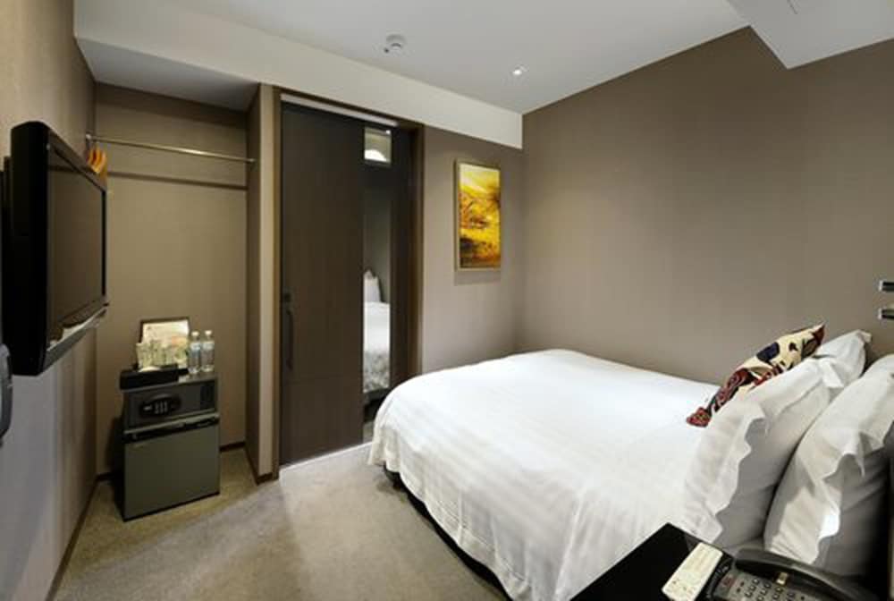 CHECK inn Taipei Xinyi 48/69