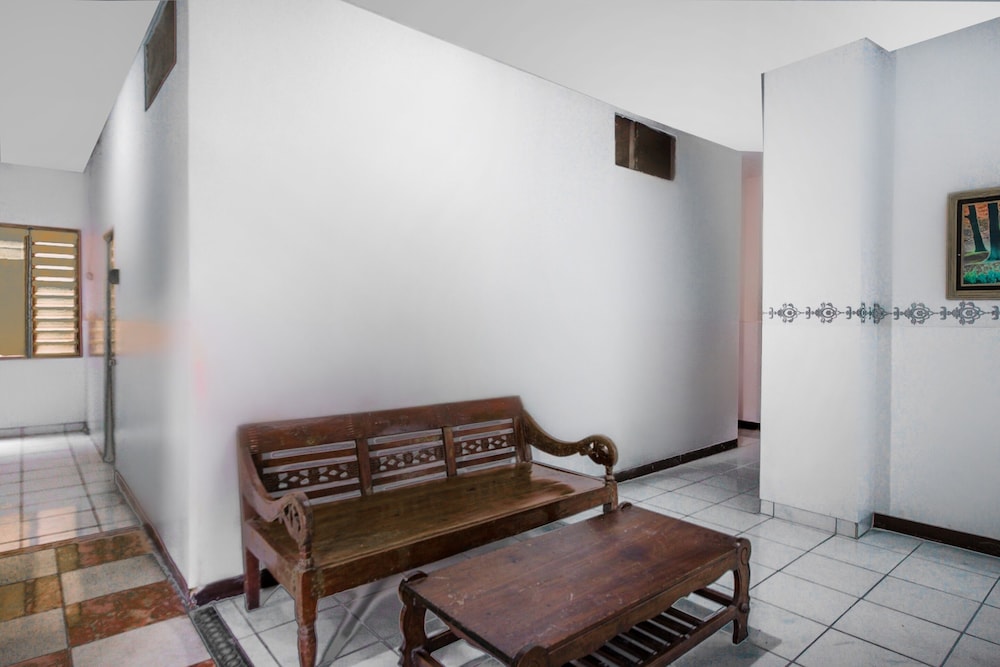 OYO 2628 Kartini Residence 4/29