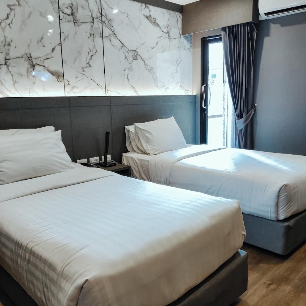 Hyde Park Hotel Bangkok 14/50