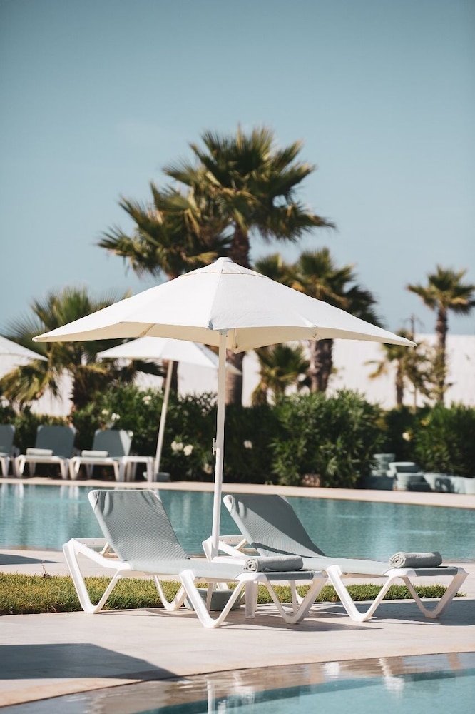 Lixus Beach Resort 4 4/74