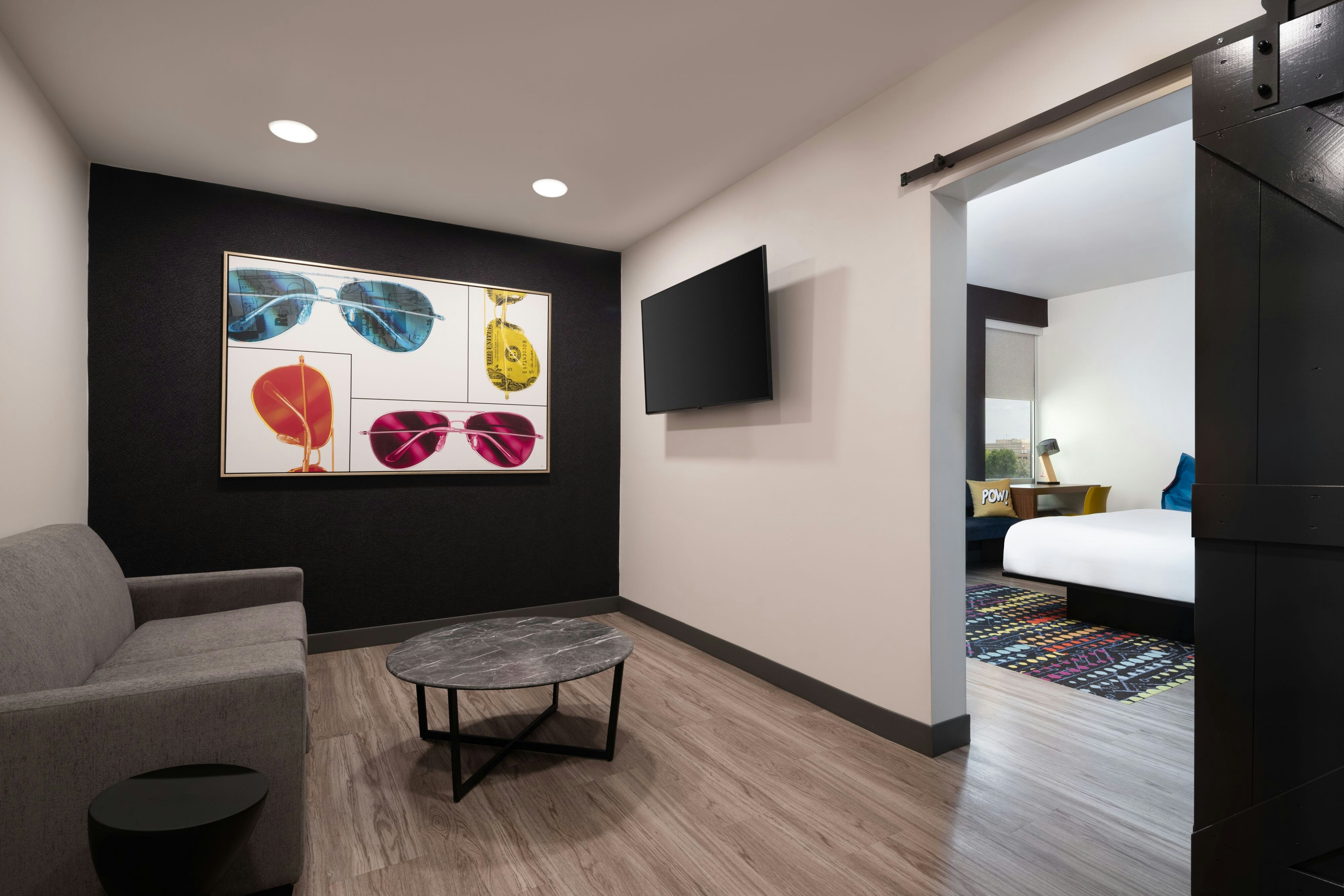 Aloft Beachwood 2/2