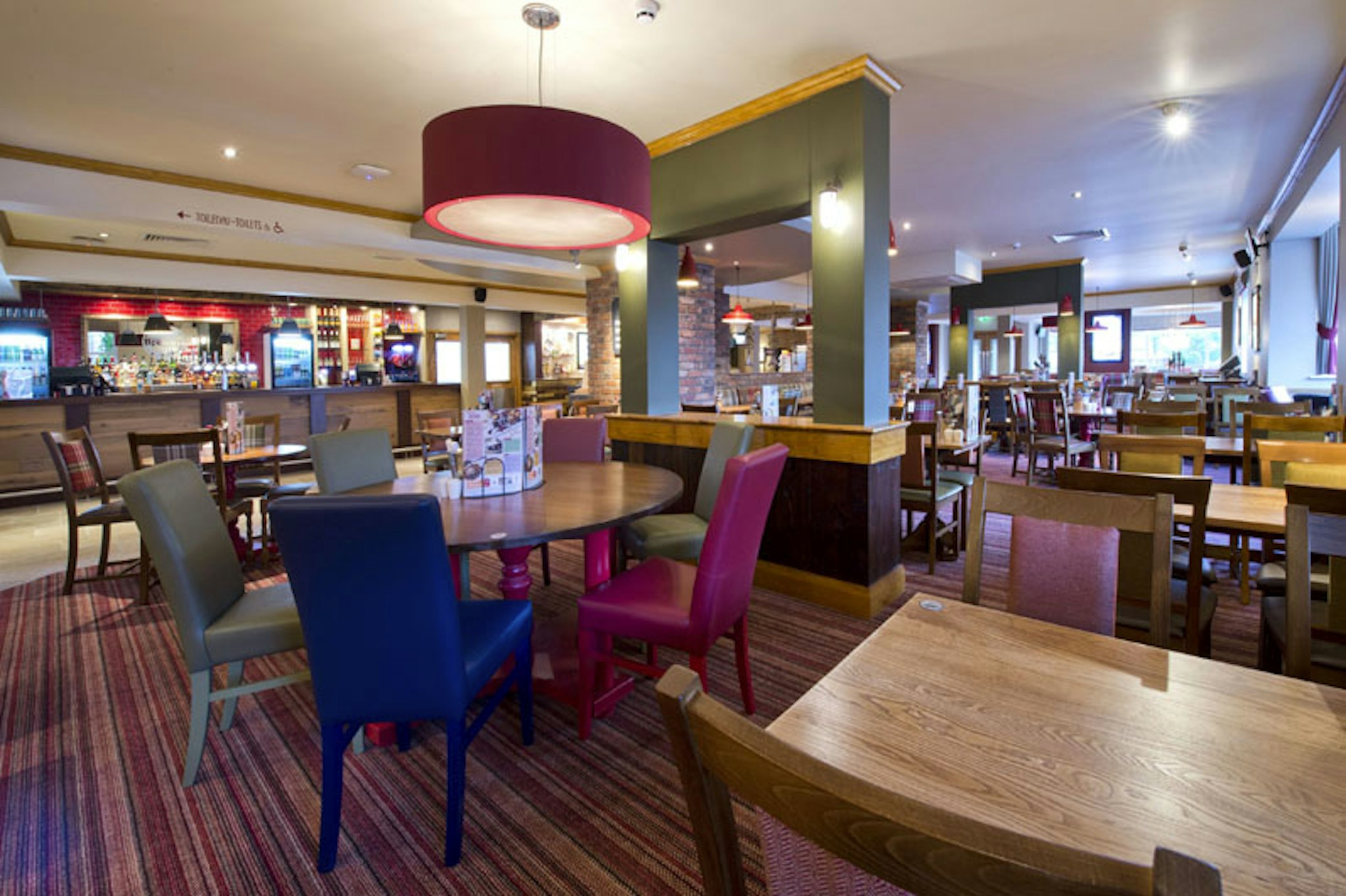 Premier Inn Swansea North 24/46