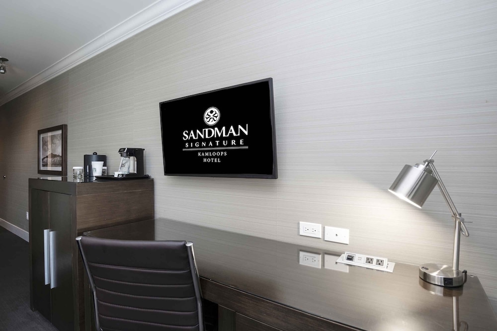 Sandman Signature Kamloops Hotel 51/54