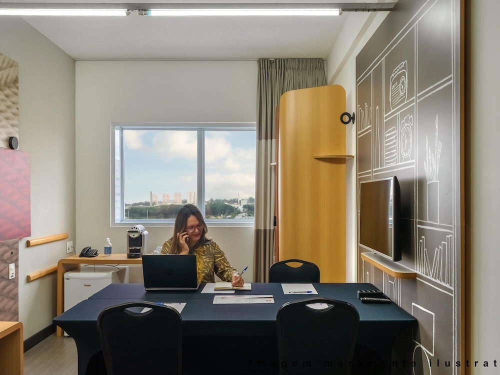Ibis Sao Paulo Morumbi 52/75