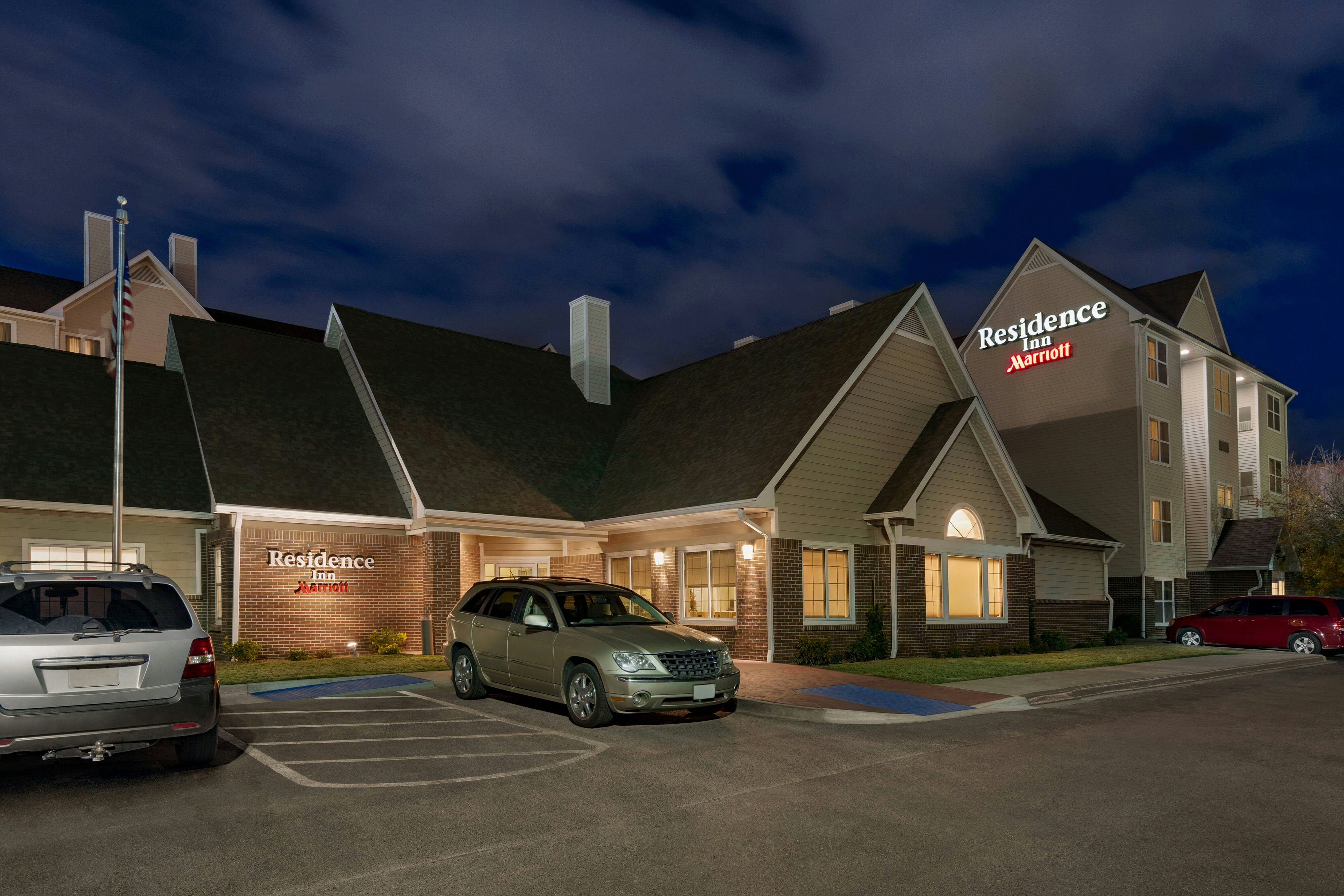 El Paso Residence Inn by Marriott 36/38