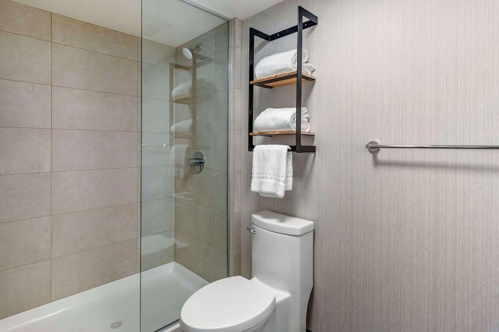 The Gibson Hotel Great Falls, an Ascend Collection Hotel 53/58