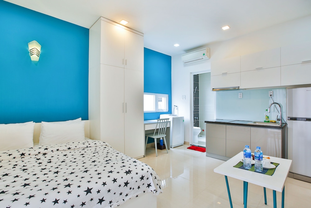 Sunflower Boutique Studio Apartment 36/44