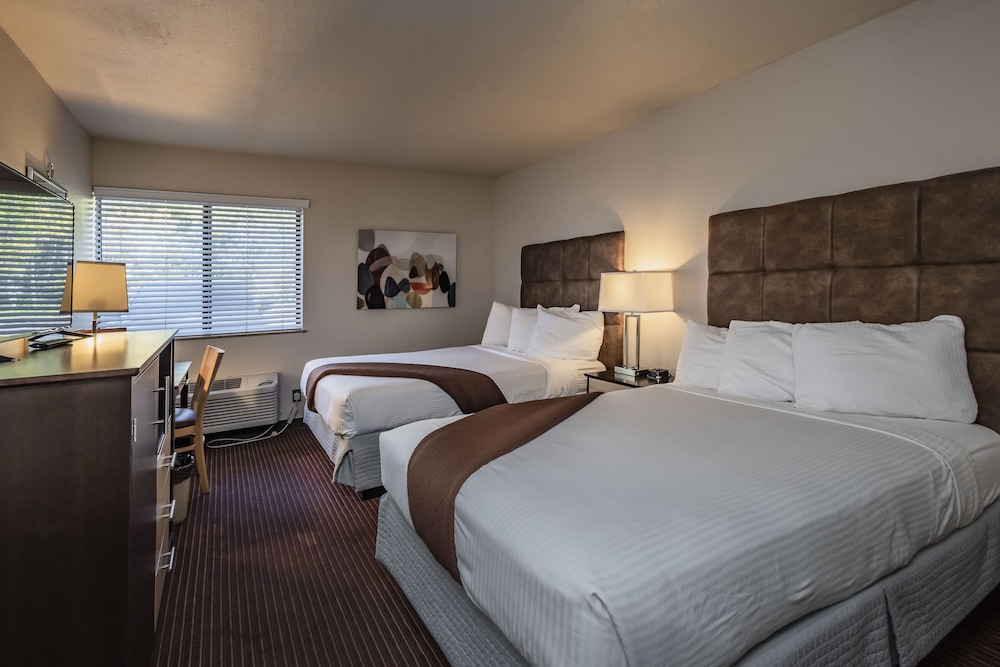 The Inn at Truckee 12/41