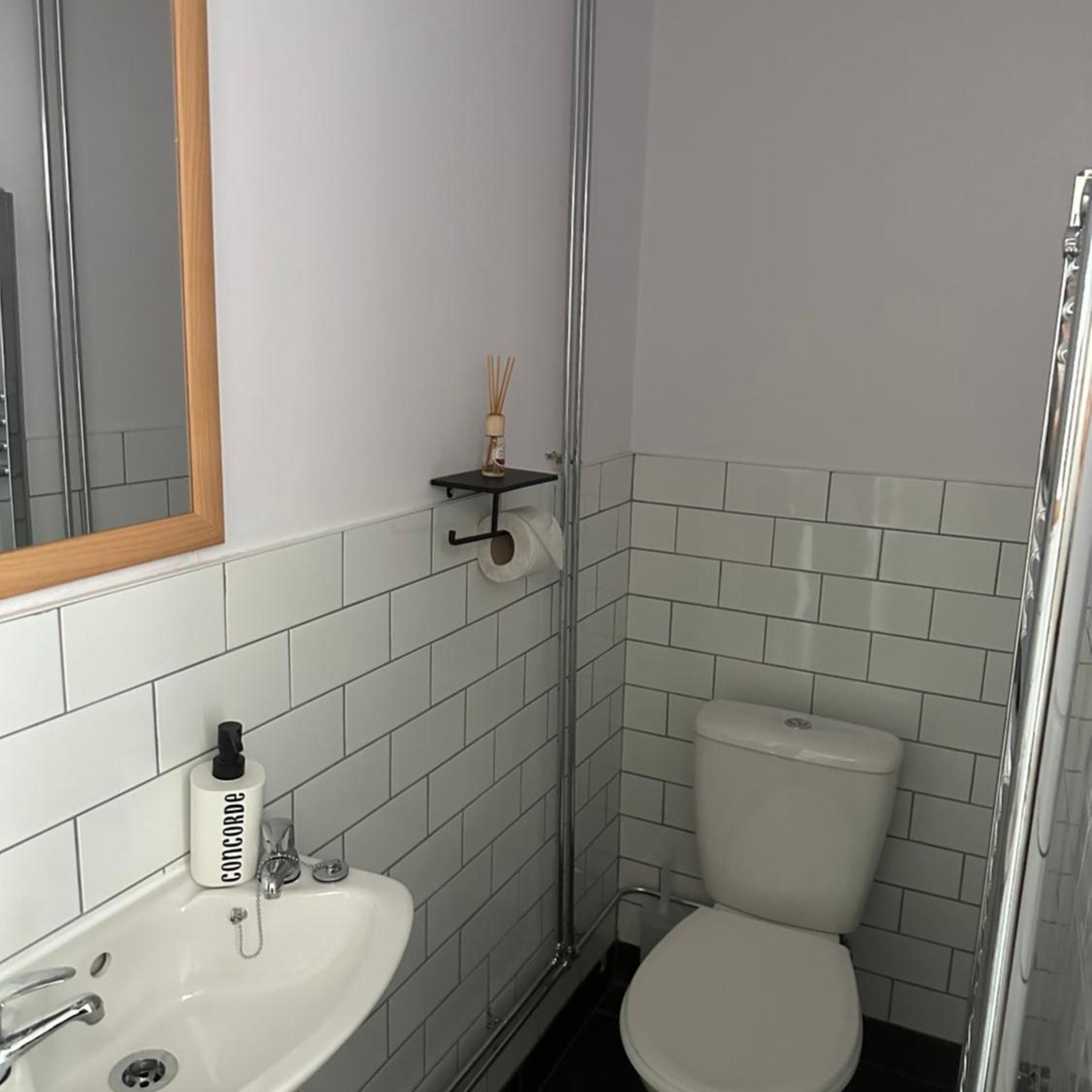 Coach House Hotel 52/60