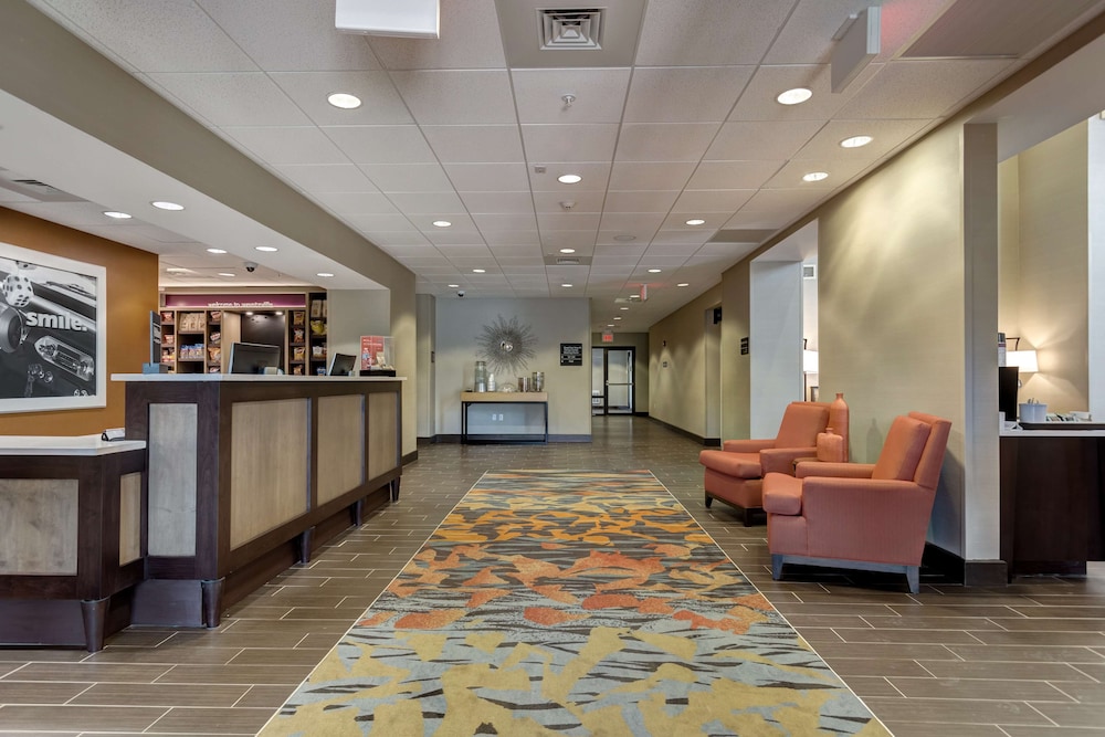 Hampton Inn St. Louis Wentzville MO 17/57