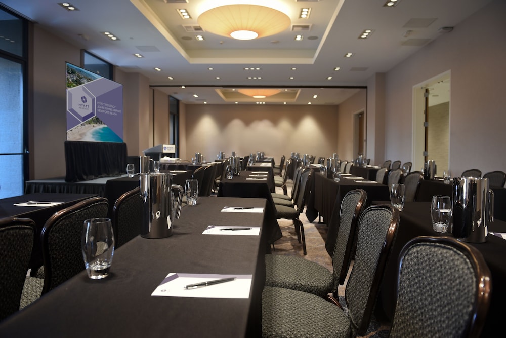 Hyatt Regency Newport Beach West 63/78