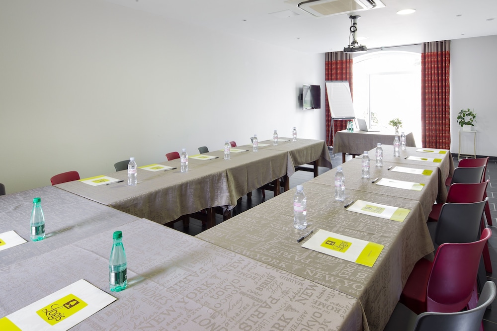 HOTEL BLANC 46/56