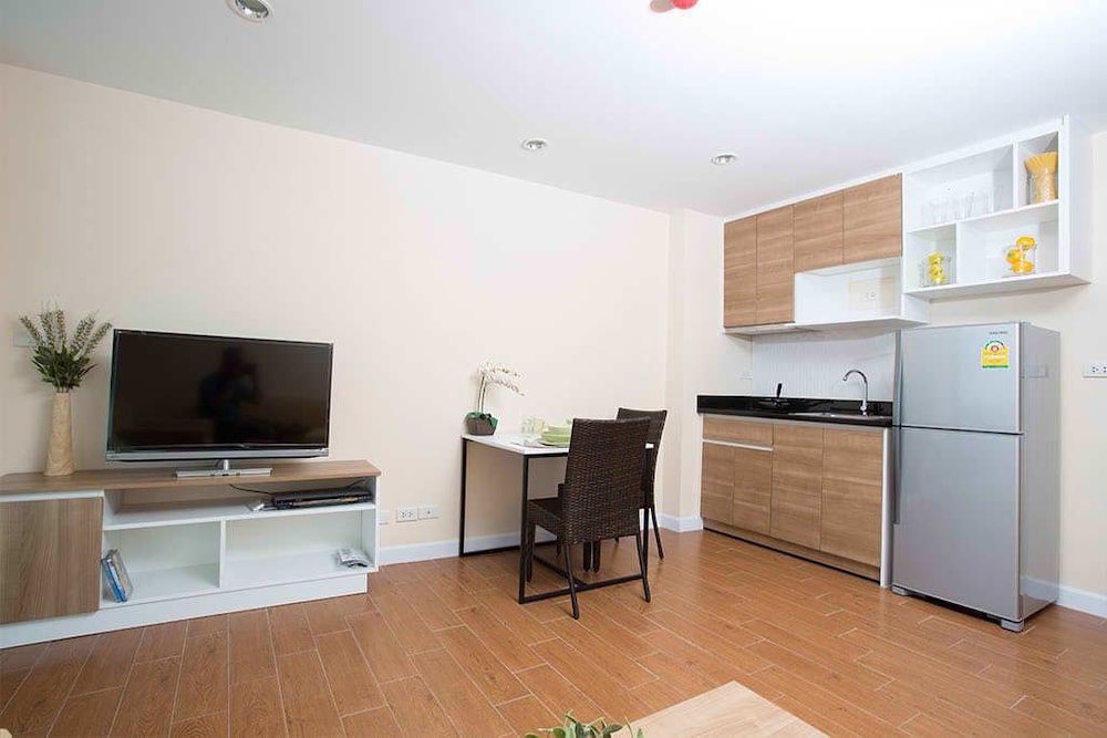 Bbg Seaside Luxurious Service Apartment 25/31
