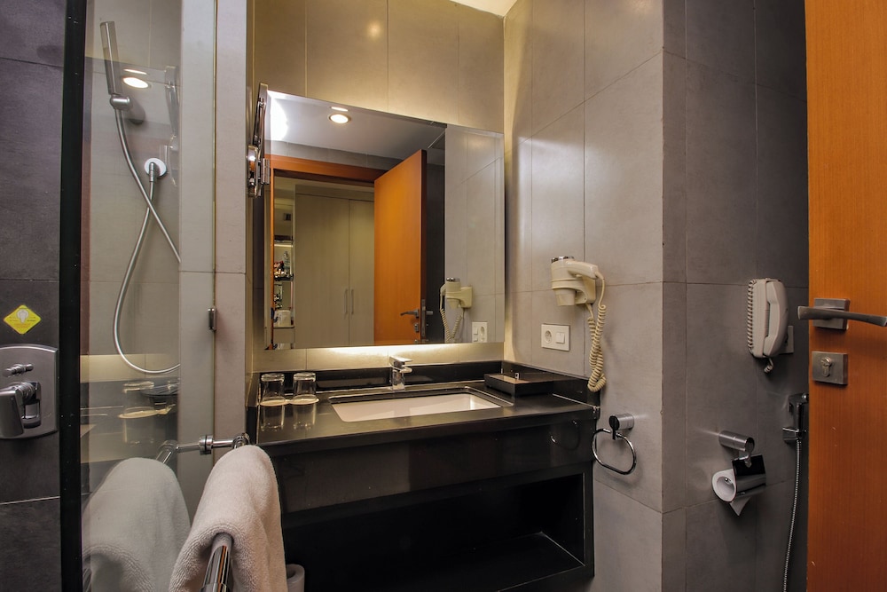 FUGO Hotel Banjarmasin (ex Mercure Banjarmasin) 49/55
