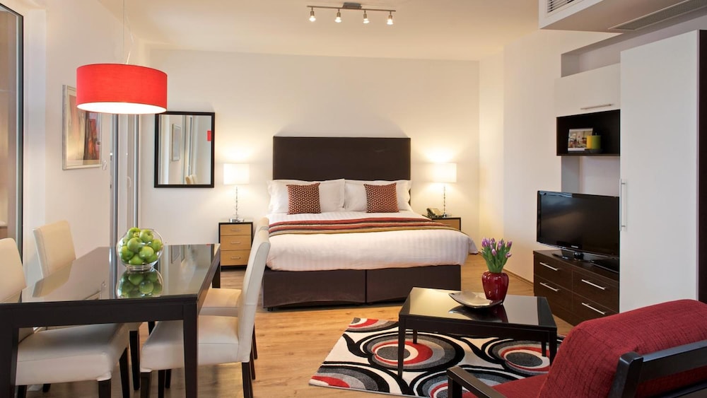 Escala Hotel & Suites Budapest 59/66