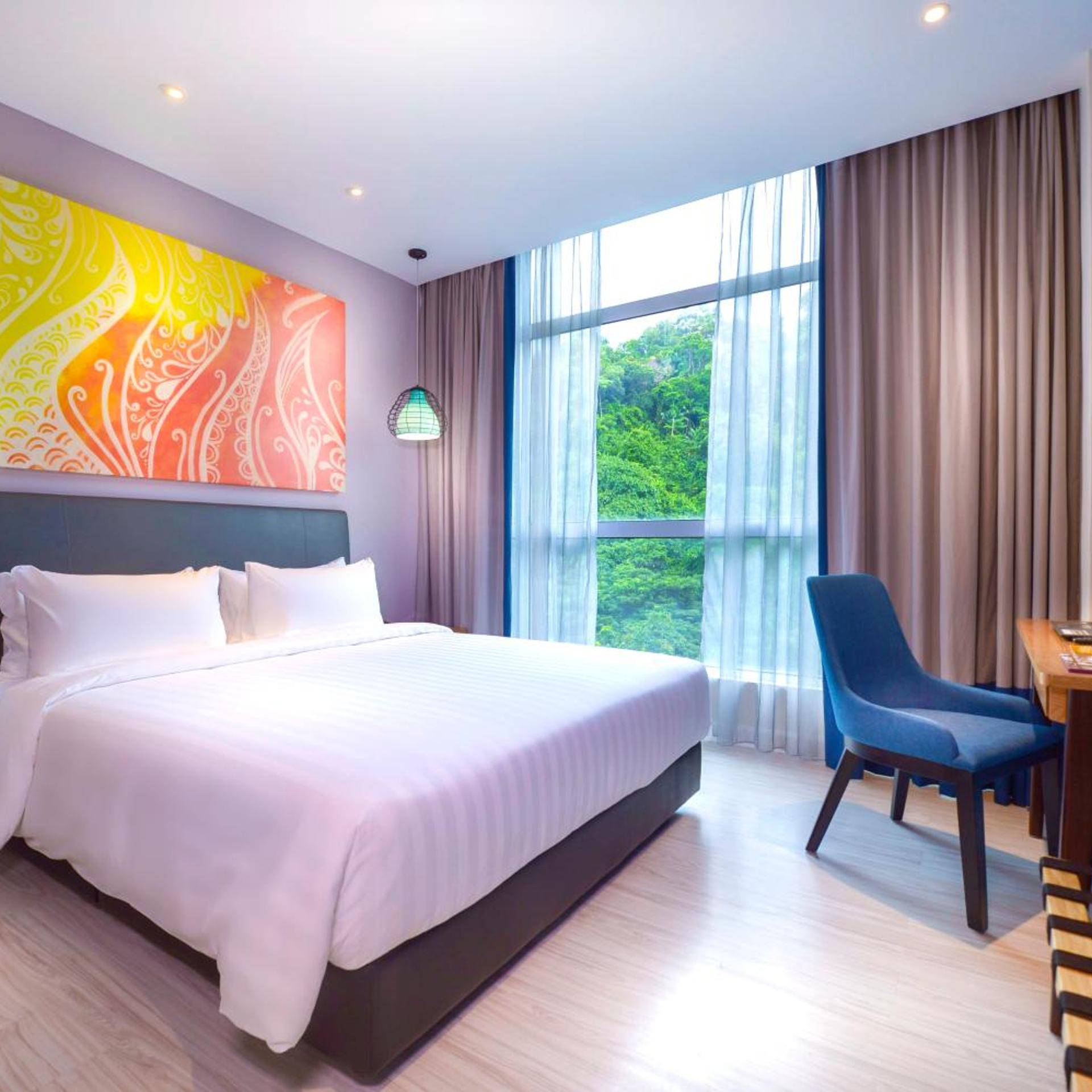 Suite, King Bed