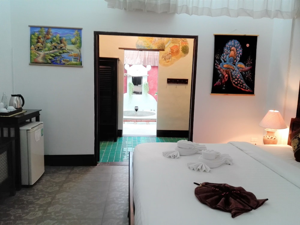 Rainforest Chiangmai Hotel 36/81