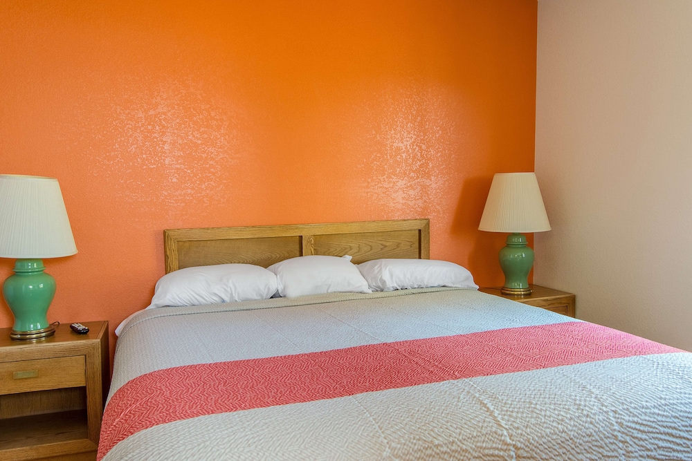 Motel6 Madras, OR 18/47