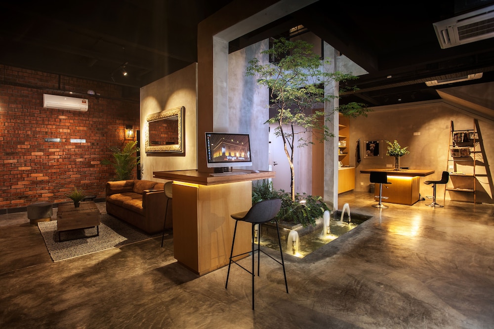 Atelier Hotel Johor Bahru 34/50