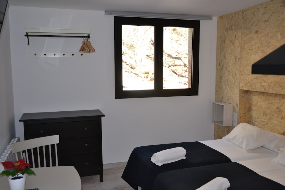 Sabica Nevada Gorbea Suites Apartments 7/27
