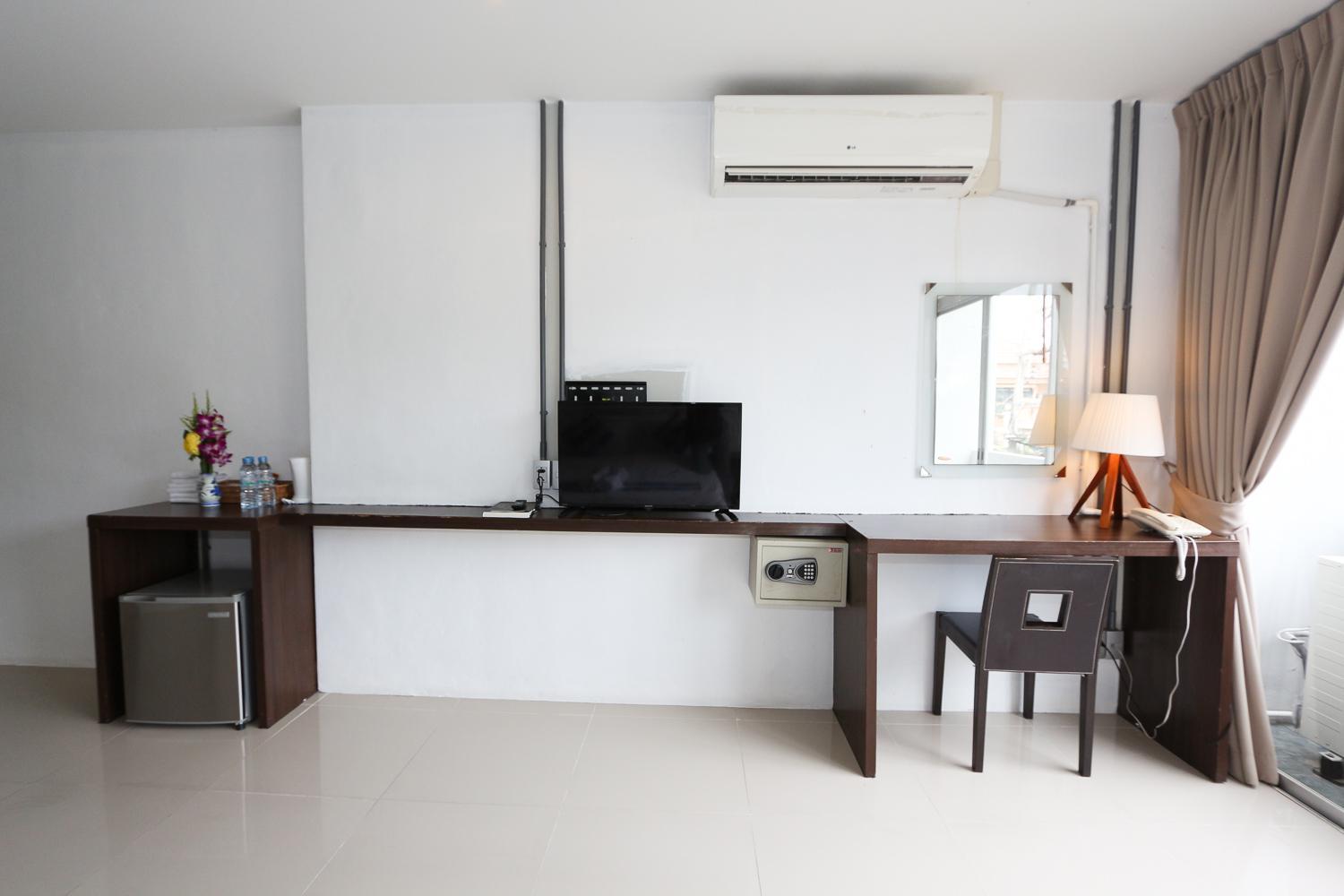 Zen Rooms Nanai Phuket 70/79