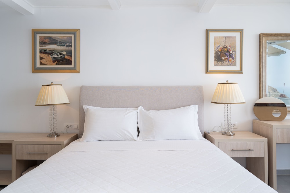 Kratiras View Luxury Suites 15/50