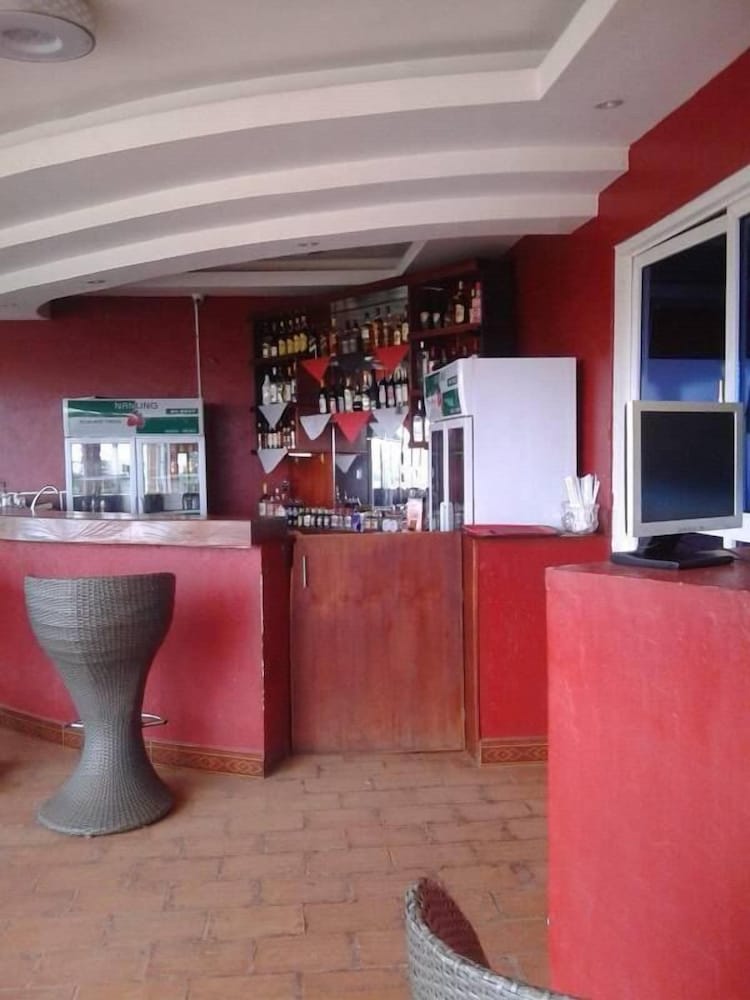 Makutano Hotel 14/18