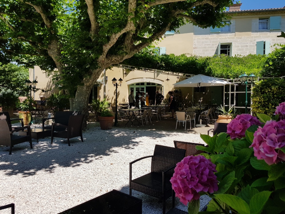 Hotel La Ferme 53/56