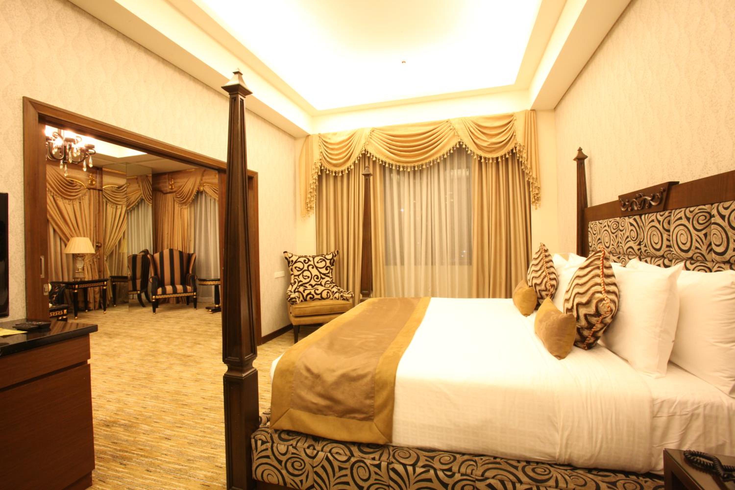Luxent Suite