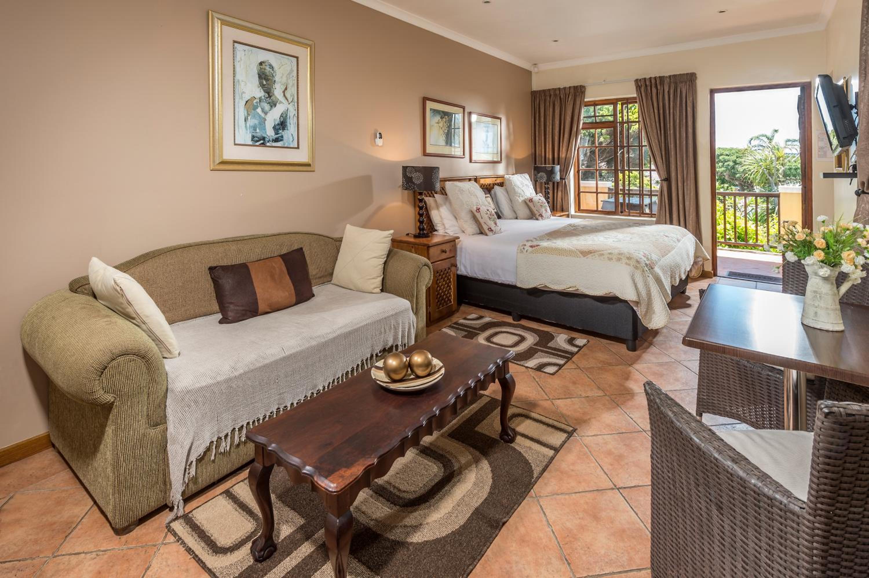 Algoa Guesthouse (Summerstrand) 10/58
