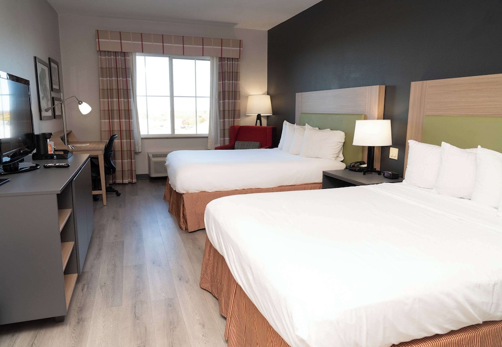 ROOM, 2 QUEEN BEDS