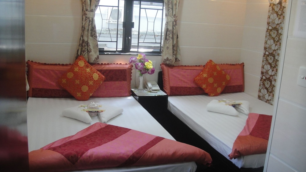 Philippine Hostel 14/45