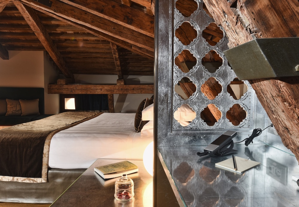 Santa Croce Boutique Hotel 45/65