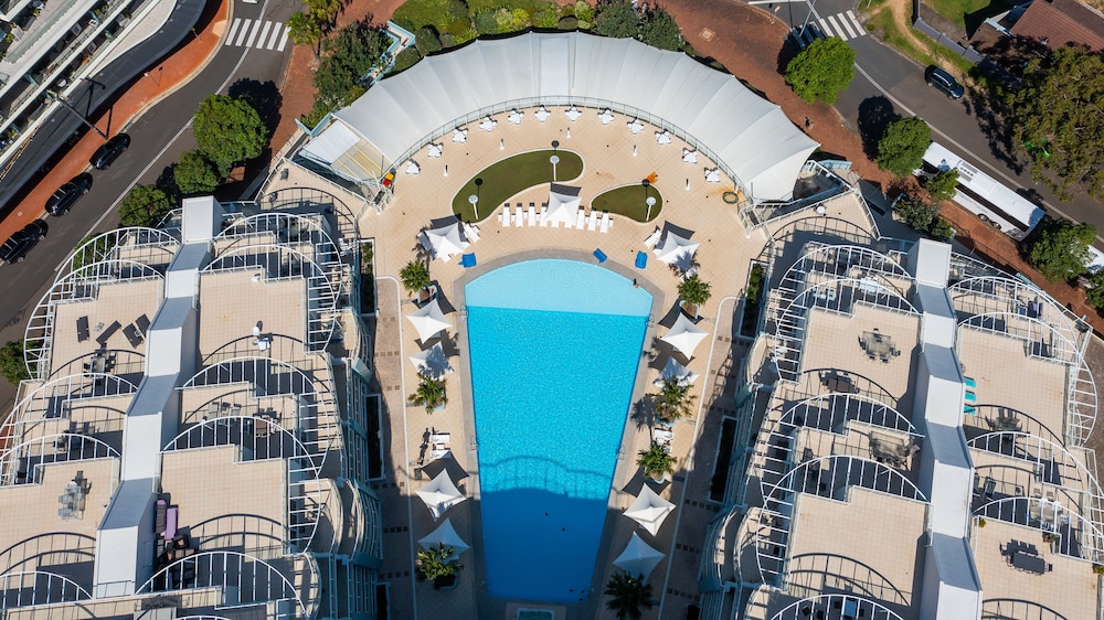 Mantra Ettalong Beach 67/71