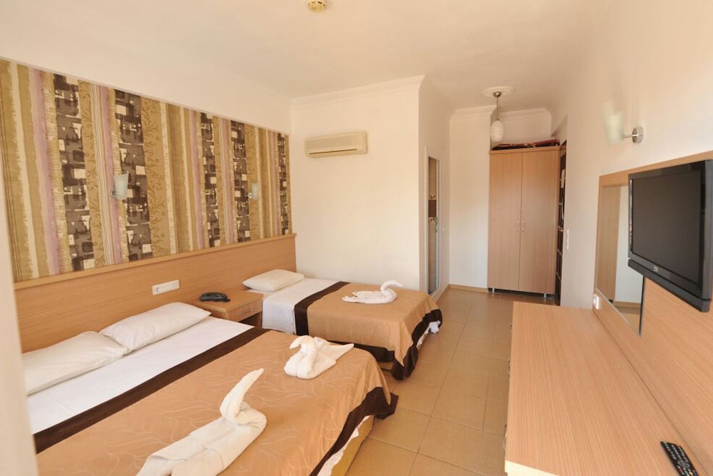 Grand Taner Hotel 19/50